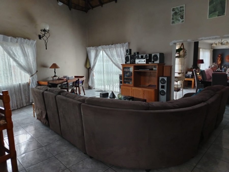 4 Bedroom Property for Sale in Mimosa Park Gauteng