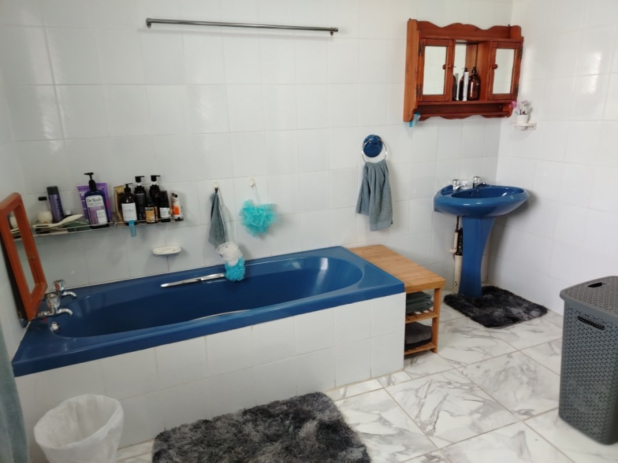 4 Bedroom Property for Sale in Mimosa Park Gauteng