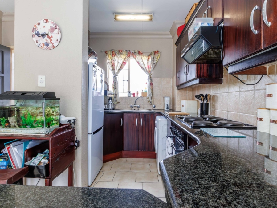 2 Bedroom Property for Sale in Eden Glen Gauteng