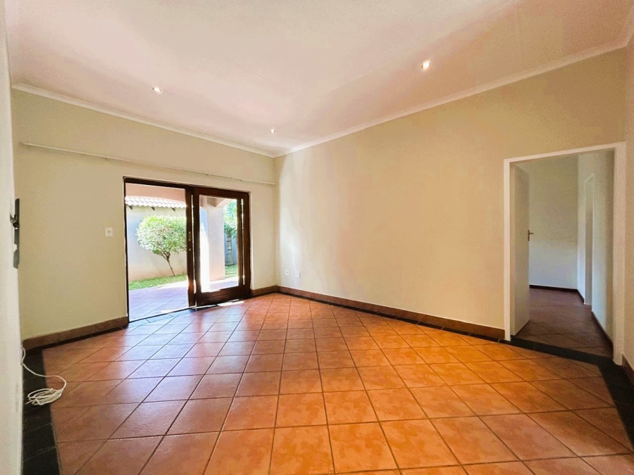 2 Bedroom Property for Sale in Eco Park Gauteng