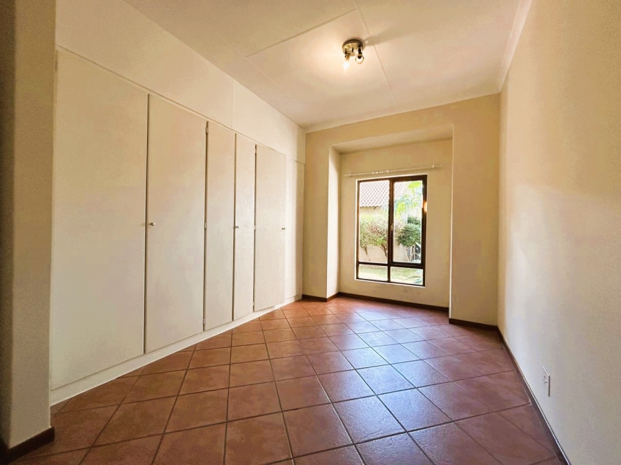 2 Bedroom Property for Sale in Eco Park Gauteng