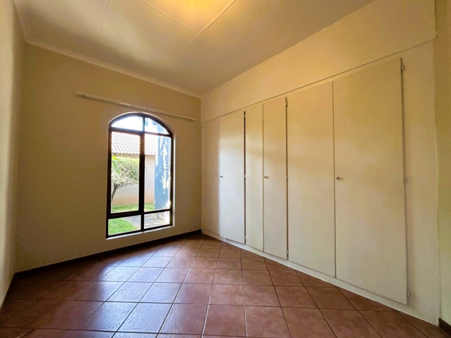 2 Bedroom Property for Sale in Eco Park Gauteng