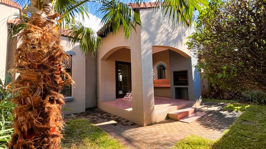 2 Bedroom Property for Sale in Eco Park Gauteng