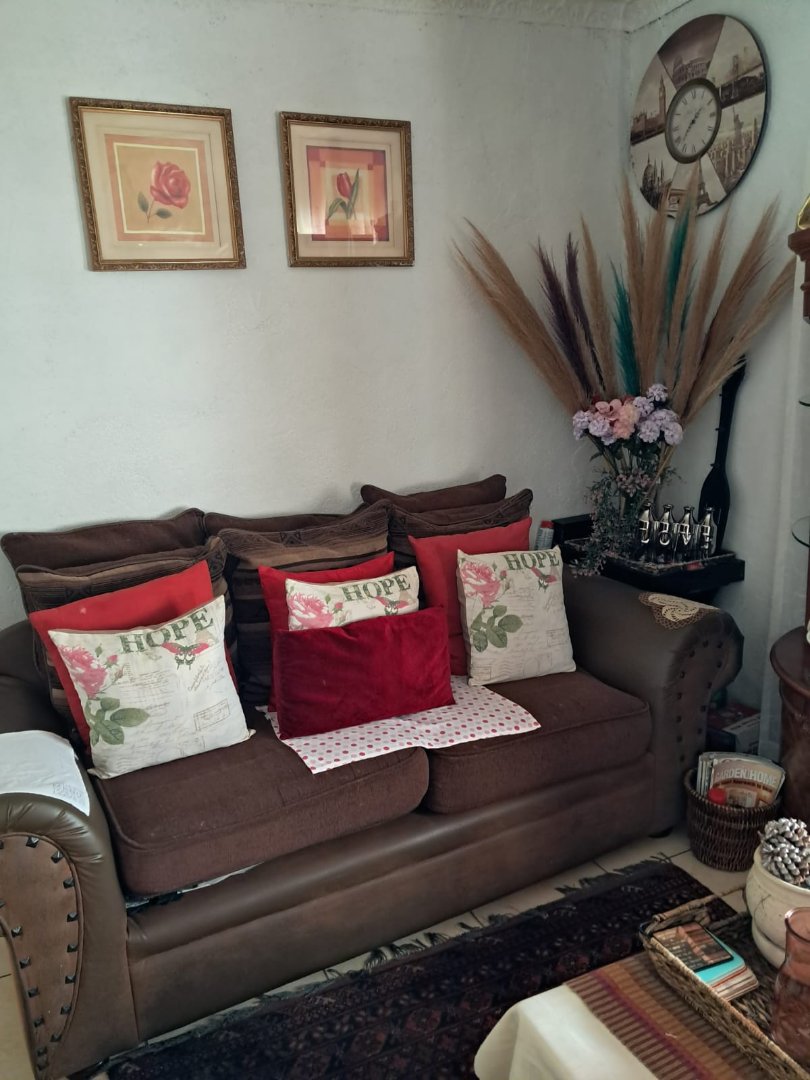2 Bedroom Property for Sale in Atteridgeville Gauteng