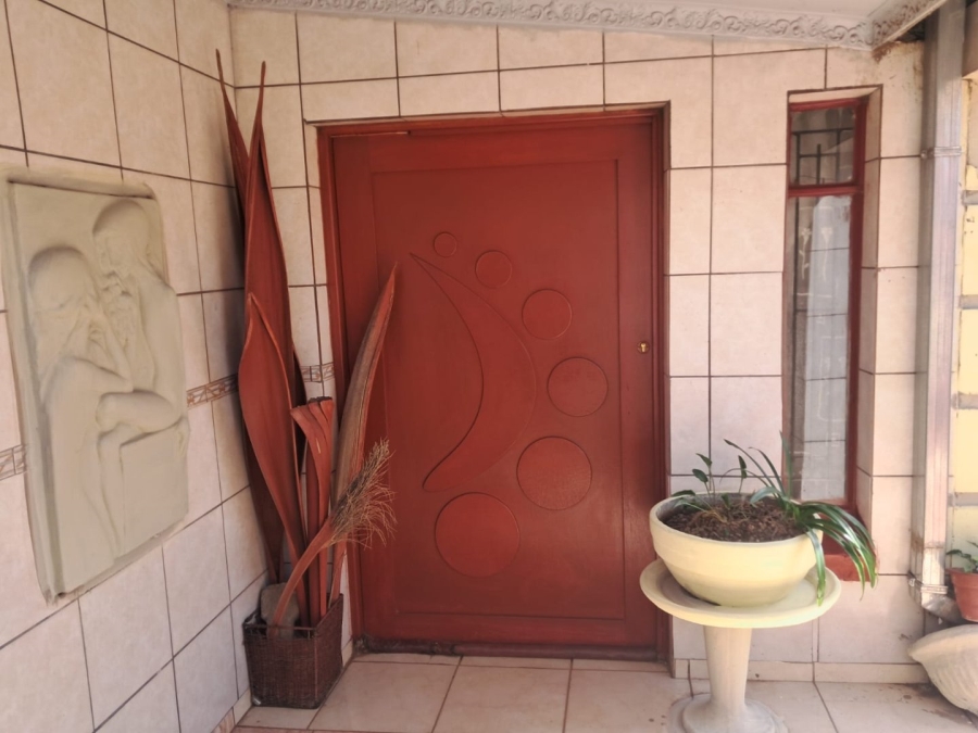2 Bedroom Property for Sale in Atteridgeville Gauteng