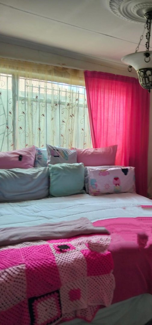 2 Bedroom Property for Sale in Atteridgeville Gauteng