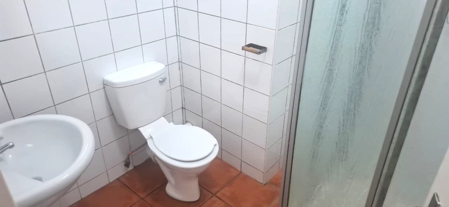 To Let 1 Bedroom Property for Rent in Riviera Gauteng