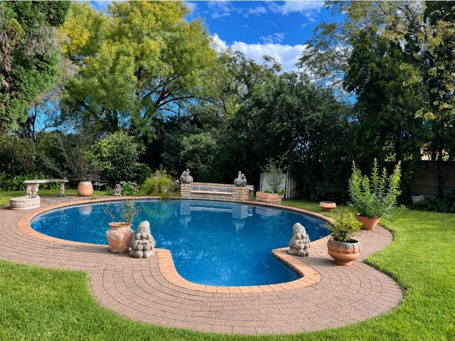 6 Bedroom Property for Sale in Bedworth Park Gauteng