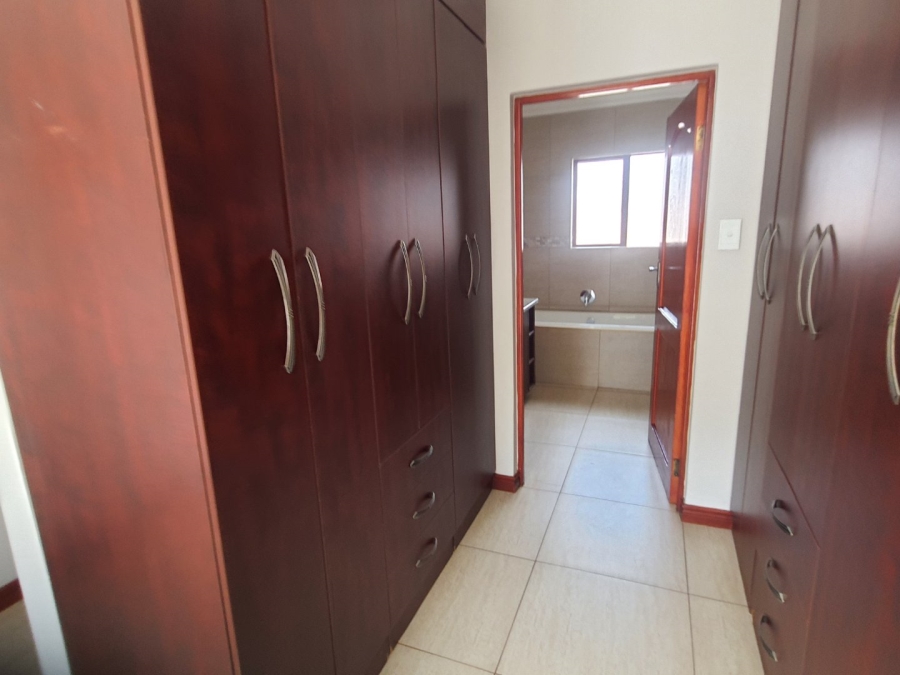 2 Bedroom Property for Sale in Boardwalk Gauteng