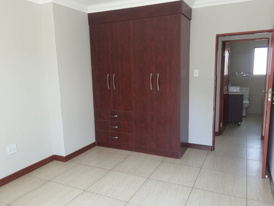 2 Bedroom Property for Sale in Boardwalk Gauteng