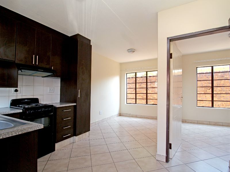 1 Bedroom Property for Sale in Kempton Park Central Gauteng