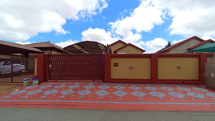 2 Bedroom Property for Sale in Soshanguve East Gauteng