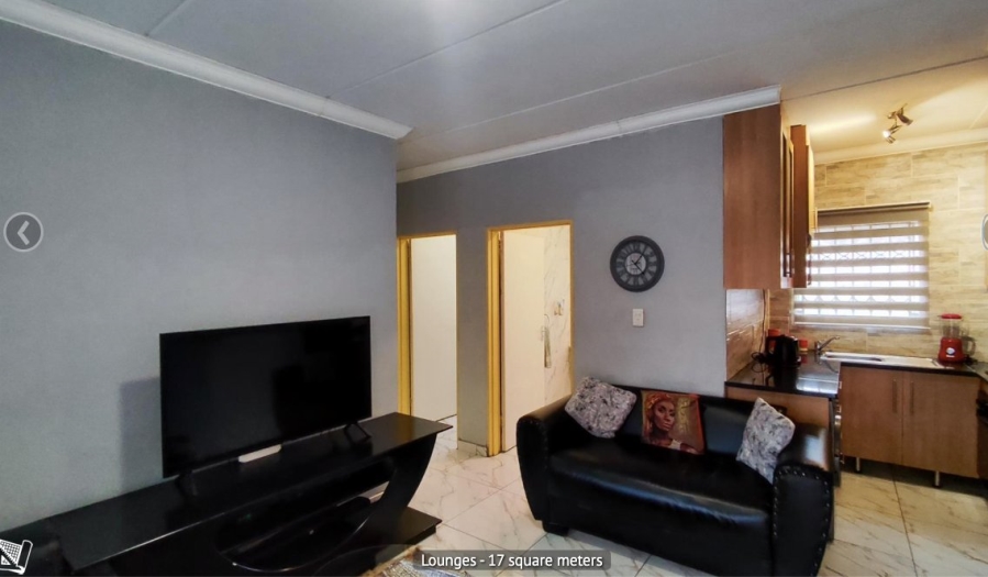 2 Bedroom Property for Sale in Dawn Park Gauteng