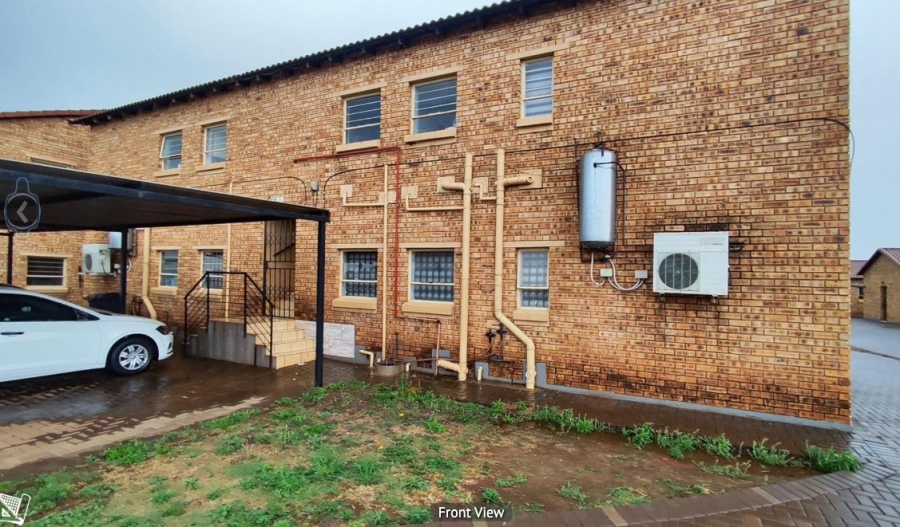 2 Bedroom Property for Sale in Dawn Park Gauteng