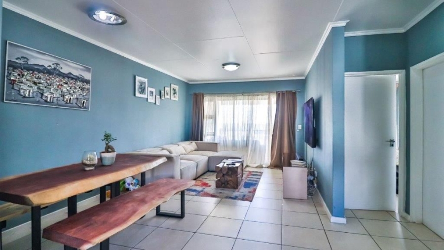 2 Bedroom Property for Sale in Greenstone Hill Gauteng