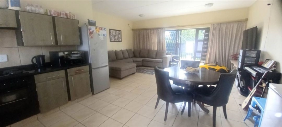 2 Bedroom Property for Sale in Ravenswood Gauteng