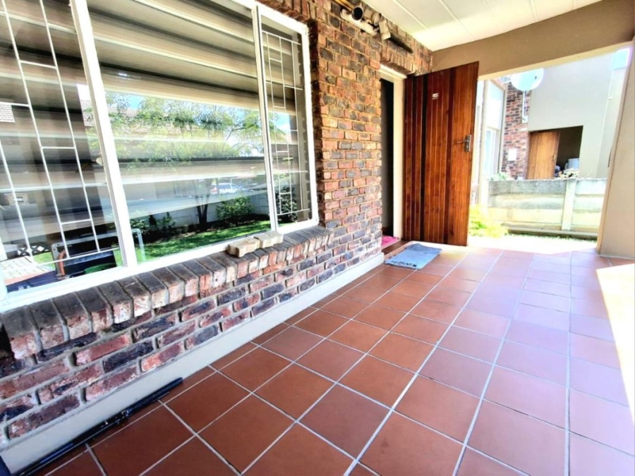 2 Bedroom Property for Sale in Eden Glen Gauteng