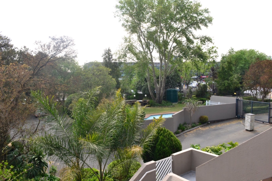 2 Bedroom Property for Sale in Craighall Park Gauteng