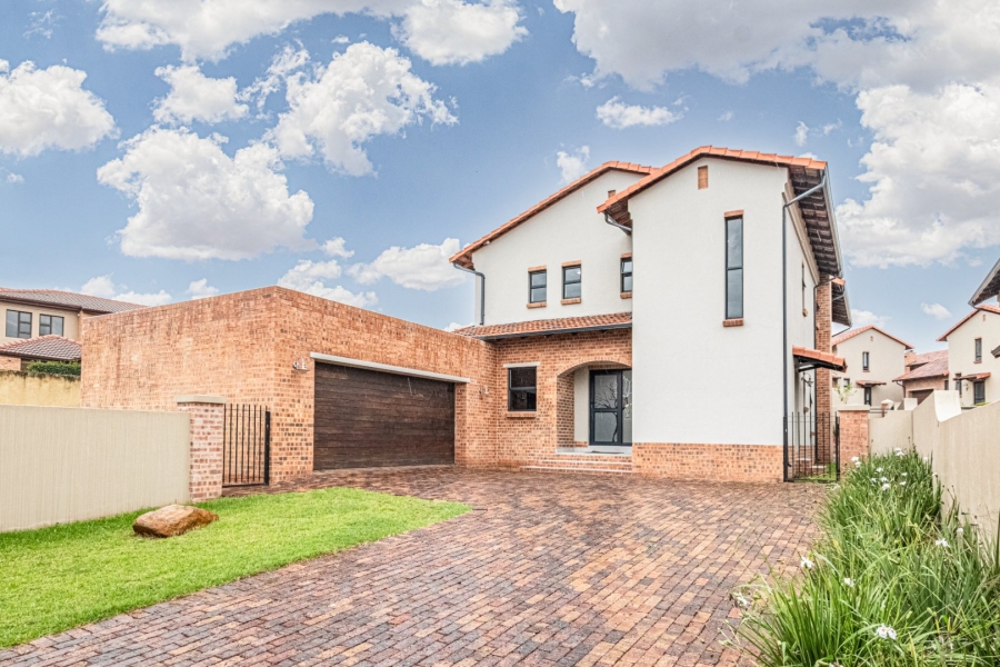 To Let 3 Bedroom Property for Rent in Avianto Estates Gauteng