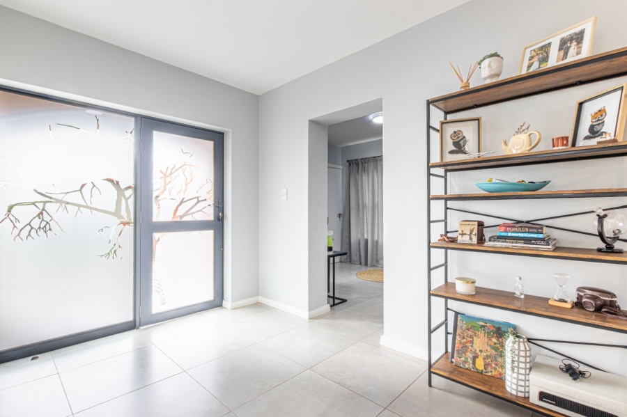 To Let 3 Bedroom Property for Rent in Avianto Estates Gauteng