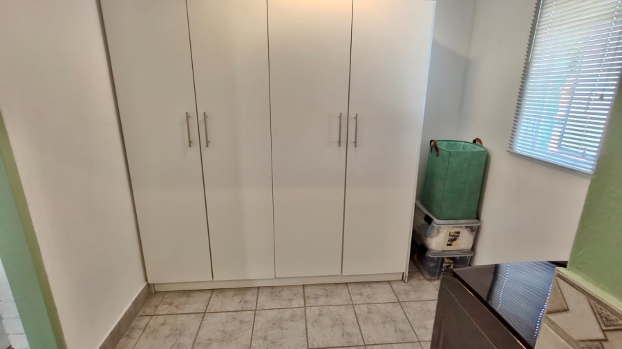 2 Bedroom Property for Sale in Vaal Marina Gauteng