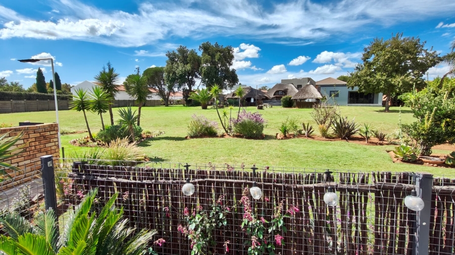 2 Bedroom Property for Sale in Vaal Marina Gauteng