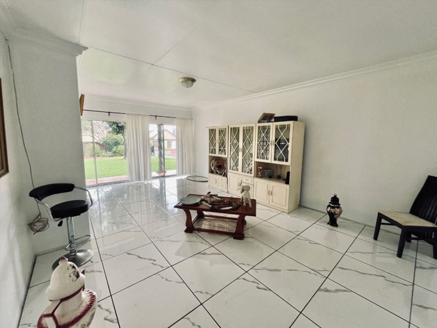 3 Bedroom Property for Sale in Parkrand Gauteng