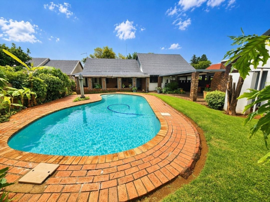 3 Bedroom Property for Sale in Parkrand Gauteng