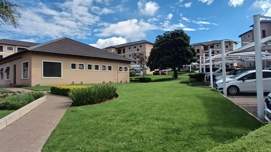 1 Bedroom Property for Sale in Lilianton Gauteng