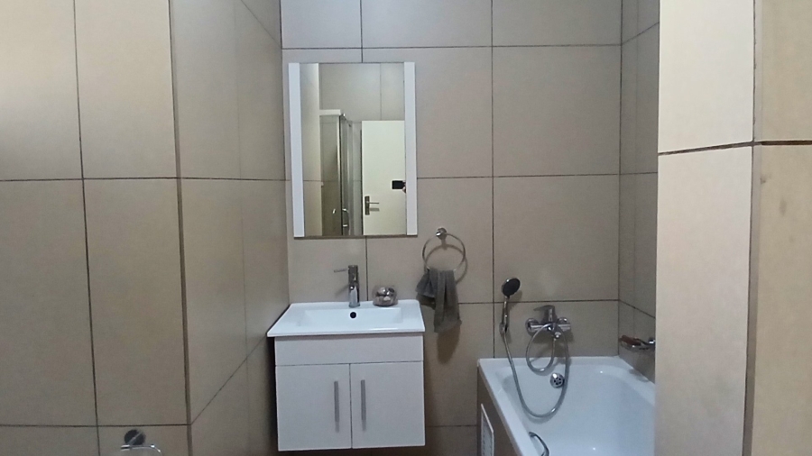 1 Bedroom Property for Sale in Lilianton Gauteng