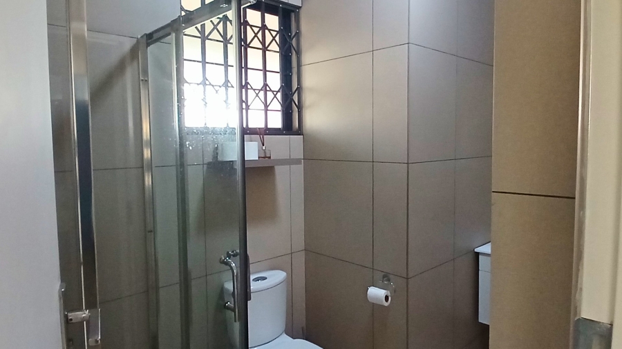 1 Bedroom Property for Sale in Lilianton Gauteng