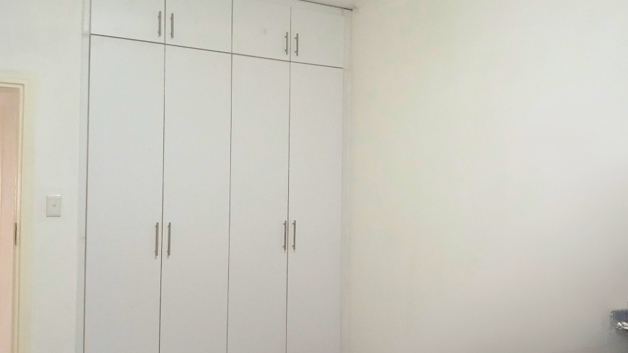 1 Bedroom Property for Sale in Lilianton Gauteng