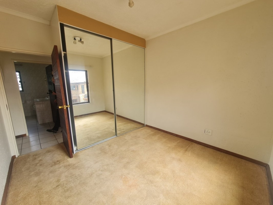 2 Bedroom Property for Sale in Eastleigh Gauteng