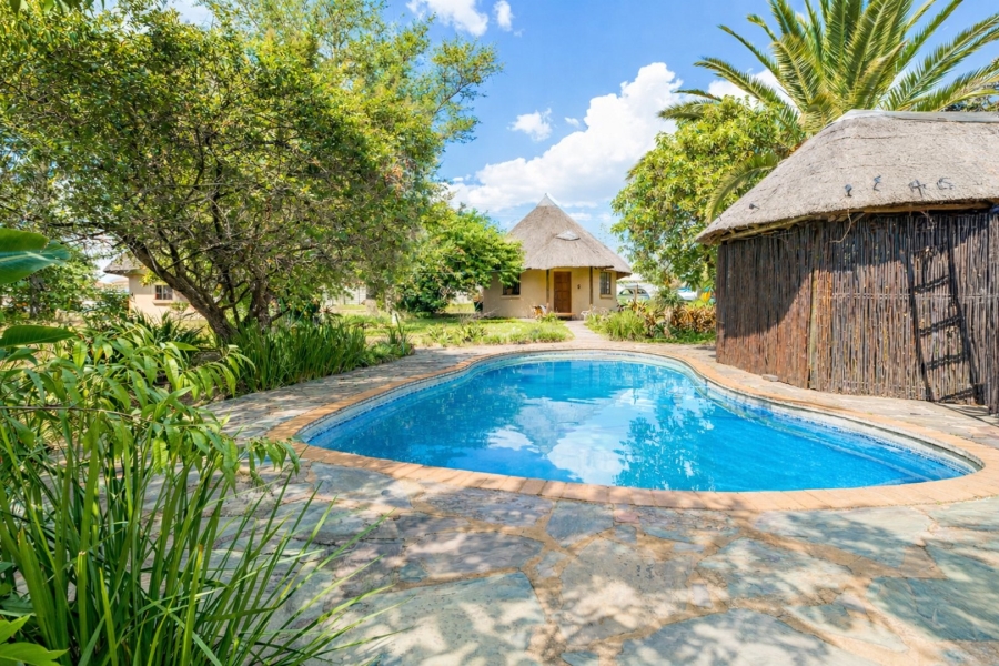 5 Bedroom Property for Sale in Chartwell Gauteng