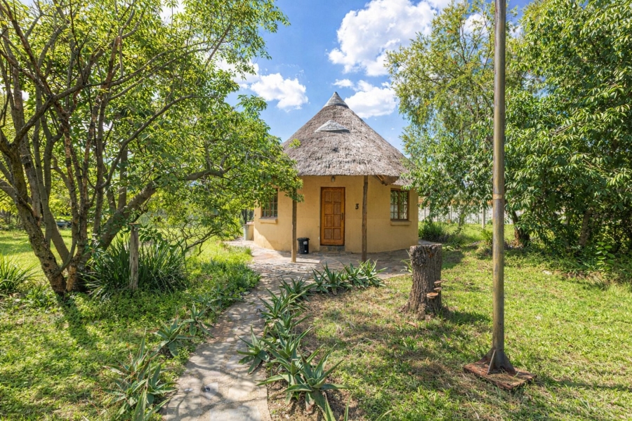 5 Bedroom Property for Sale in Chartwell Gauteng