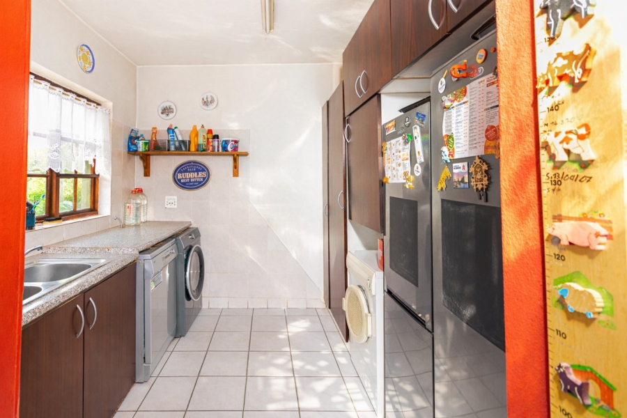 5 Bedroom Property for Sale in Chartwell Gauteng