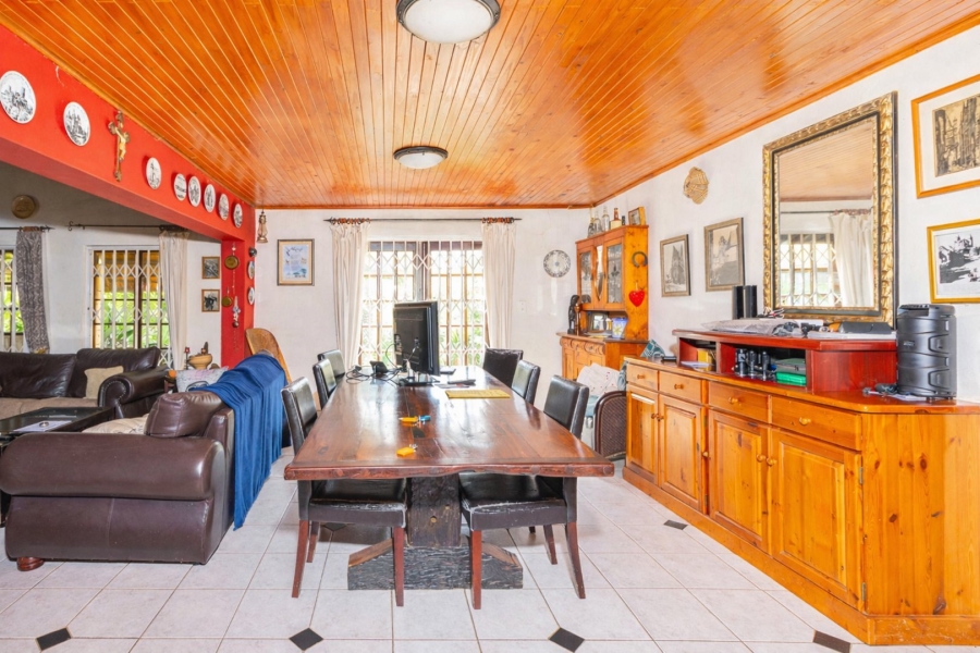5 Bedroom Property for Sale in Chartwell Gauteng