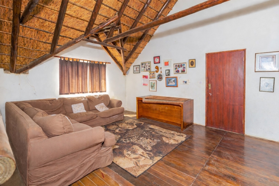 5 Bedroom Property for Sale in Chartwell Gauteng