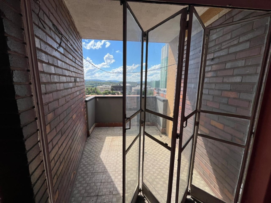 1 Bedroom Property for Sale in Pretoria Central Gauteng