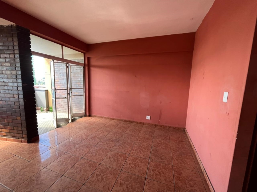 1 Bedroom Property for Sale in Pretoria Central Gauteng