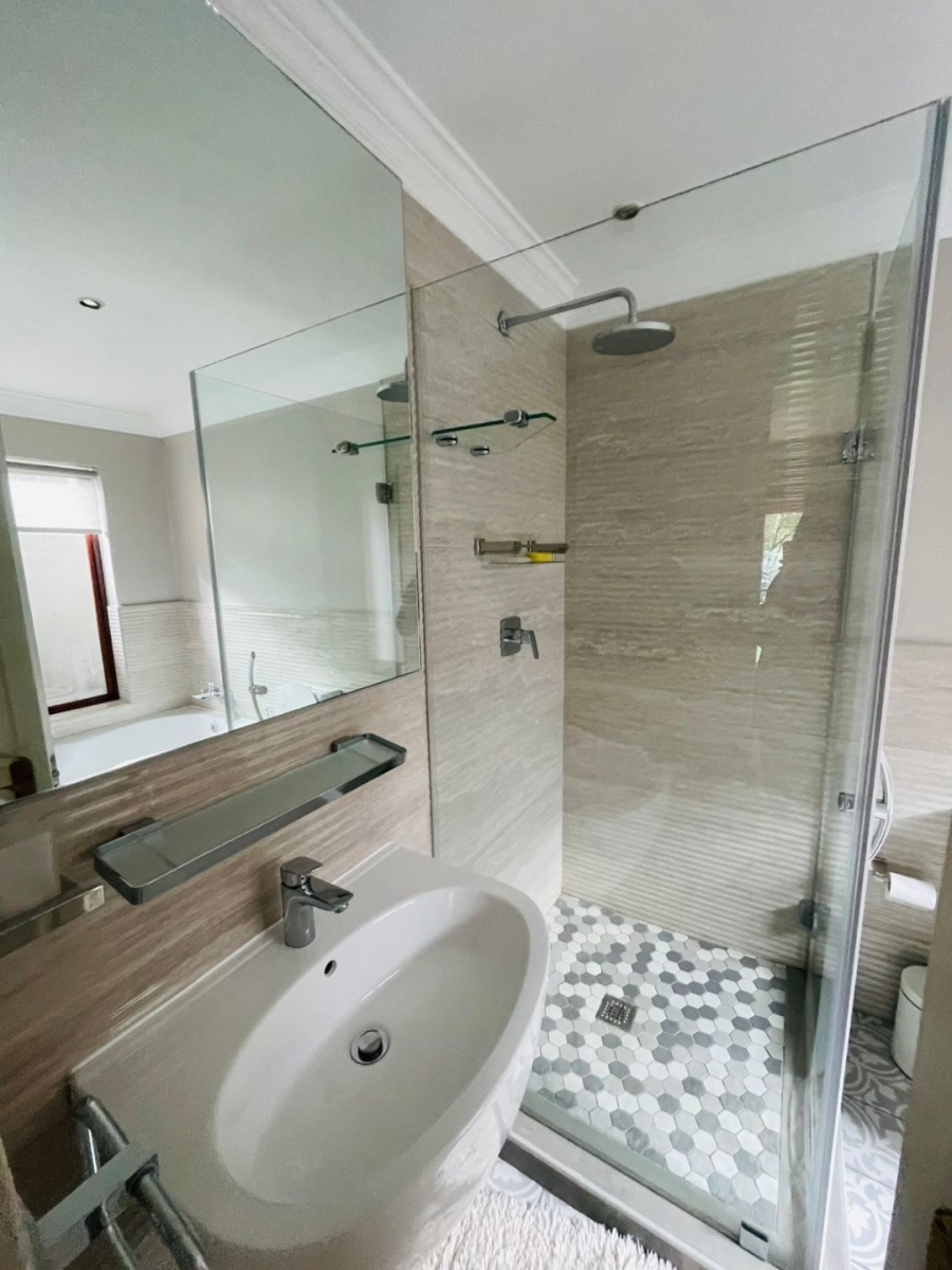 6 Bedroom Property for Sale in Rivonia Gauteng