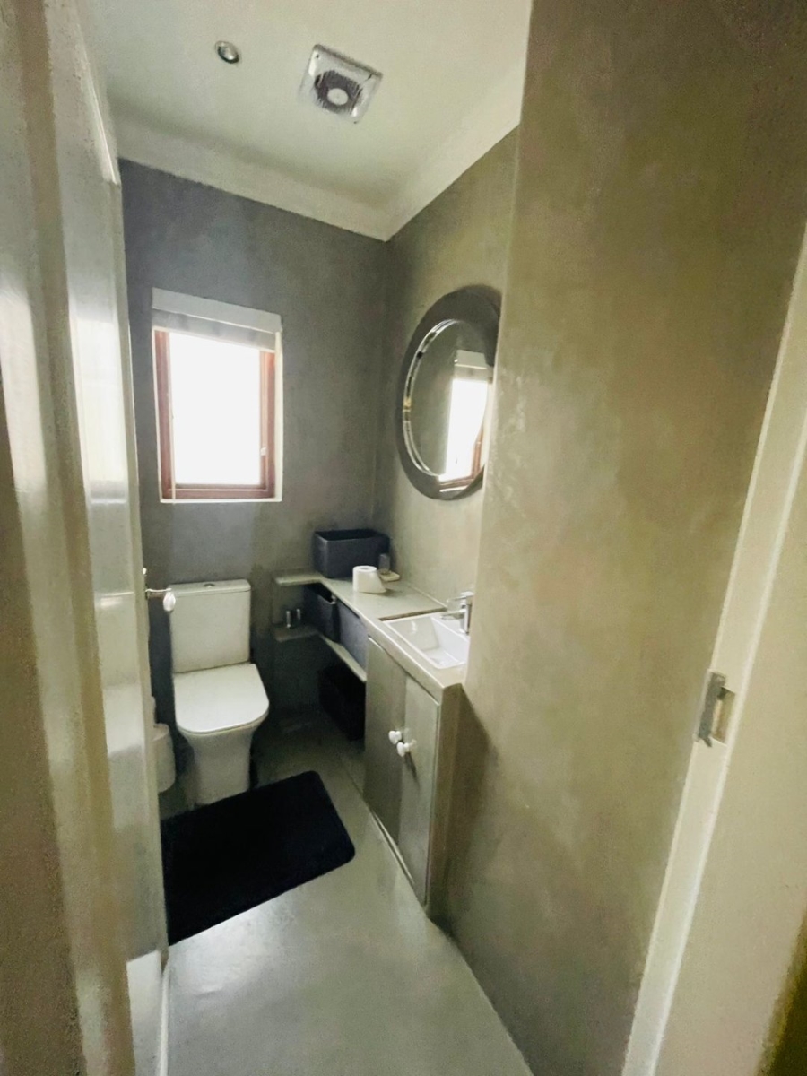 6 Bedroom Property for Sale in Rivonia Gauteng