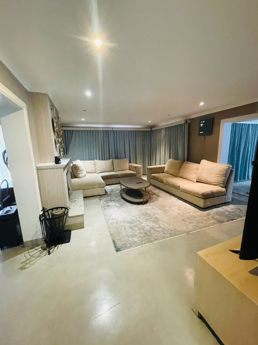 6 Bedroom Property for Sale in Rivonia Gauteng