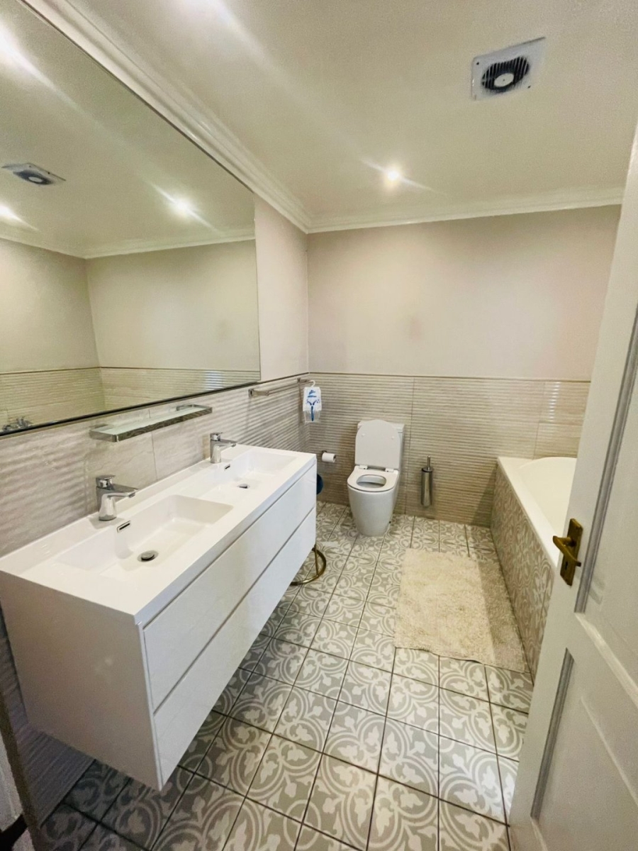 6 Bedroom Property for Sale in Rivonia Gauteng