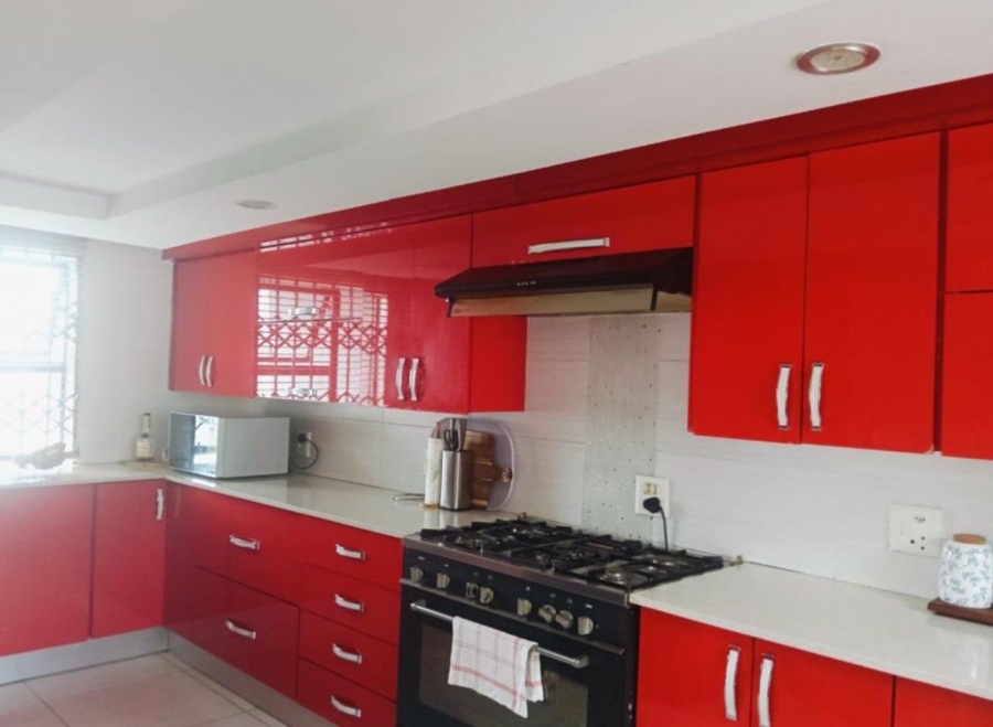 4 Bedroom Property for Sale in Heuweloord Gauteng