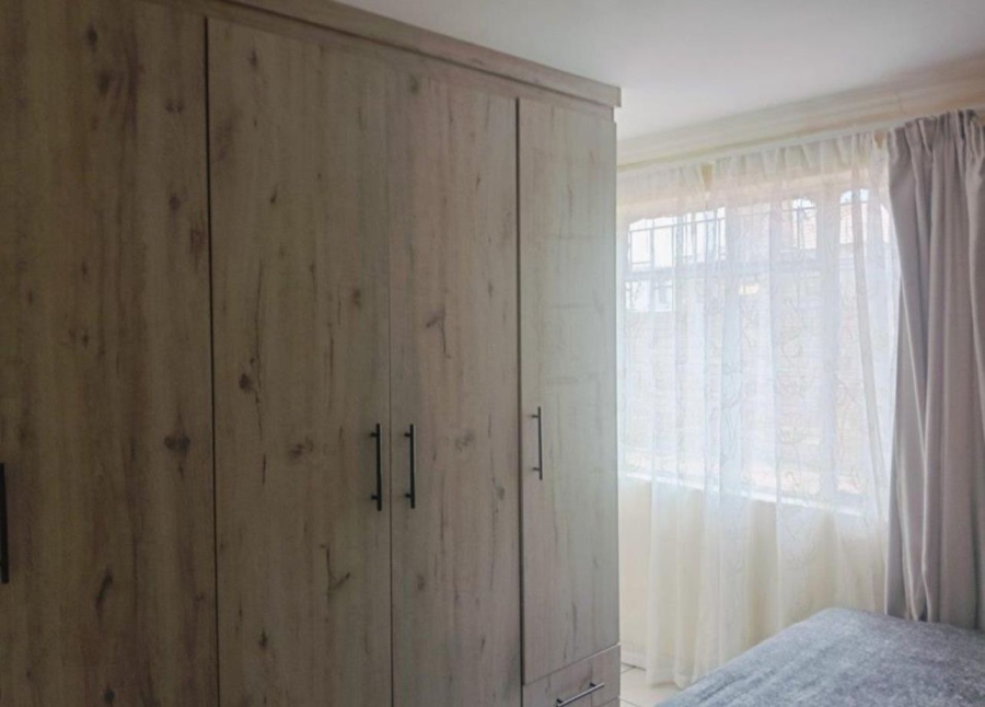 4 Bedroom Property for Sale in Heuweloord Gauteng