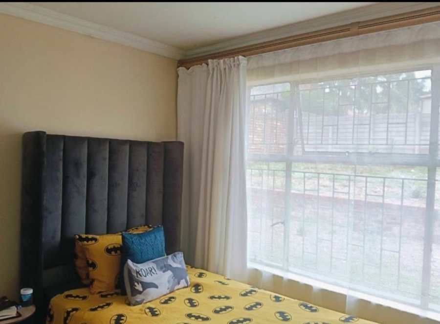 4 Bedroom Property for Sale in Heuweloord Gauteng