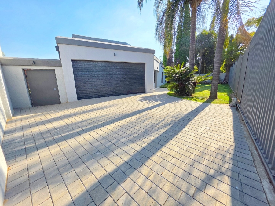 4 Bedroom Property for Sale in Sunward Park Gauteng