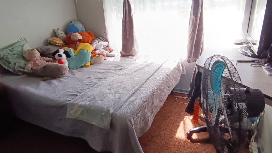 4 Bedroom Property for Sale in Vanderbijlpark CW 5 Gauteng