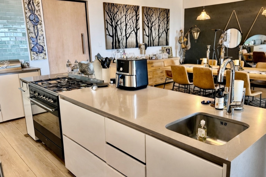  Bedroom Property for Sale in Midstream Estate Gauteng